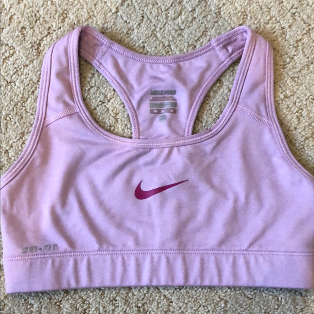 Women’s Nike Pro Sports Bra